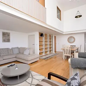 Destiny Scotland - Broughton St Lofts Edimburgo