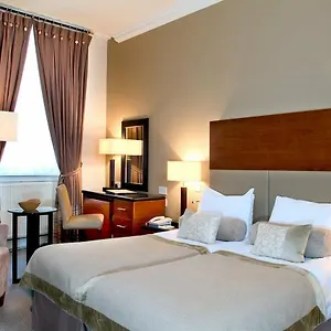 3* Otel The Parliament House