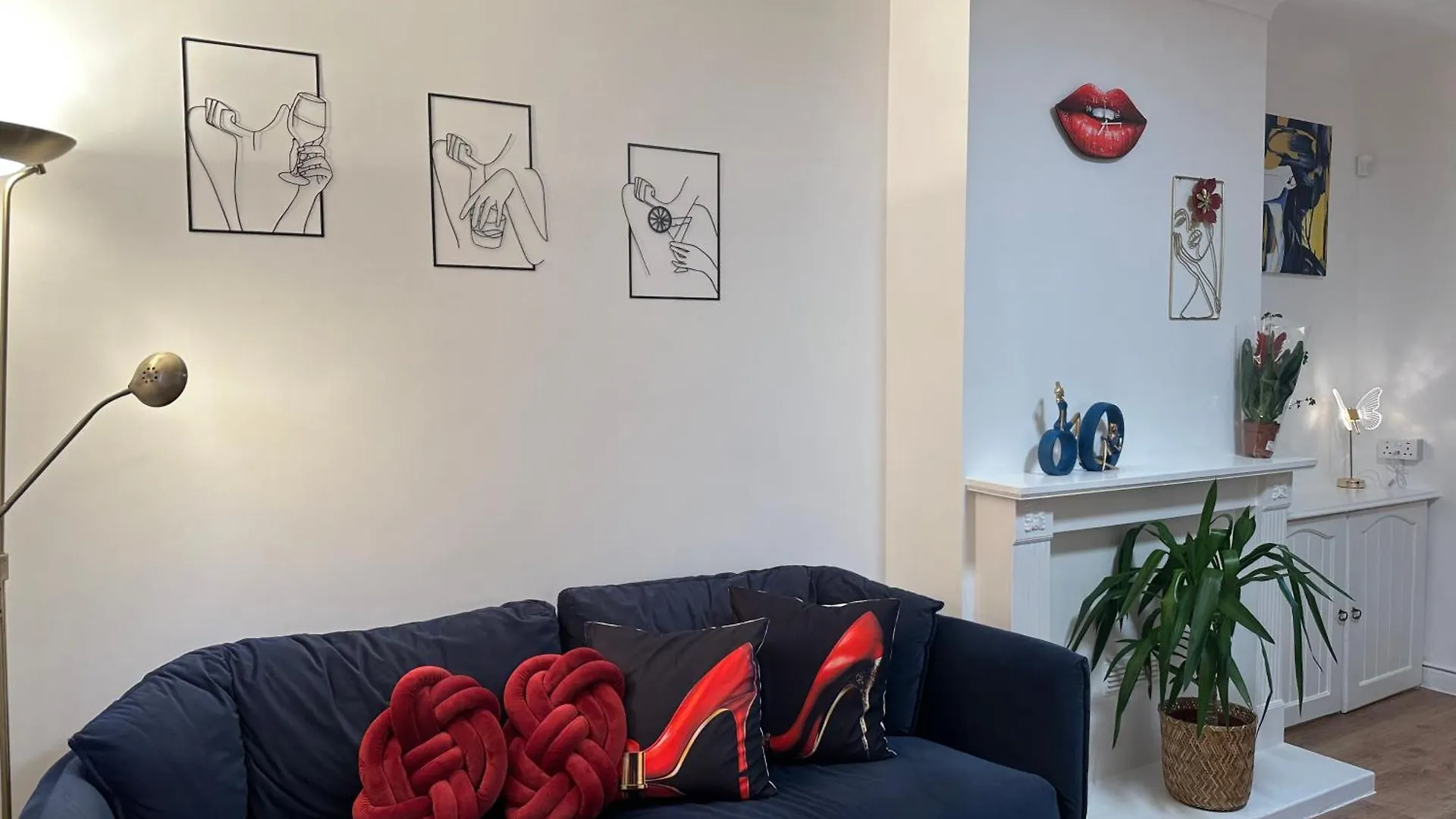 Private Main Door Two Bedrooms Apartment